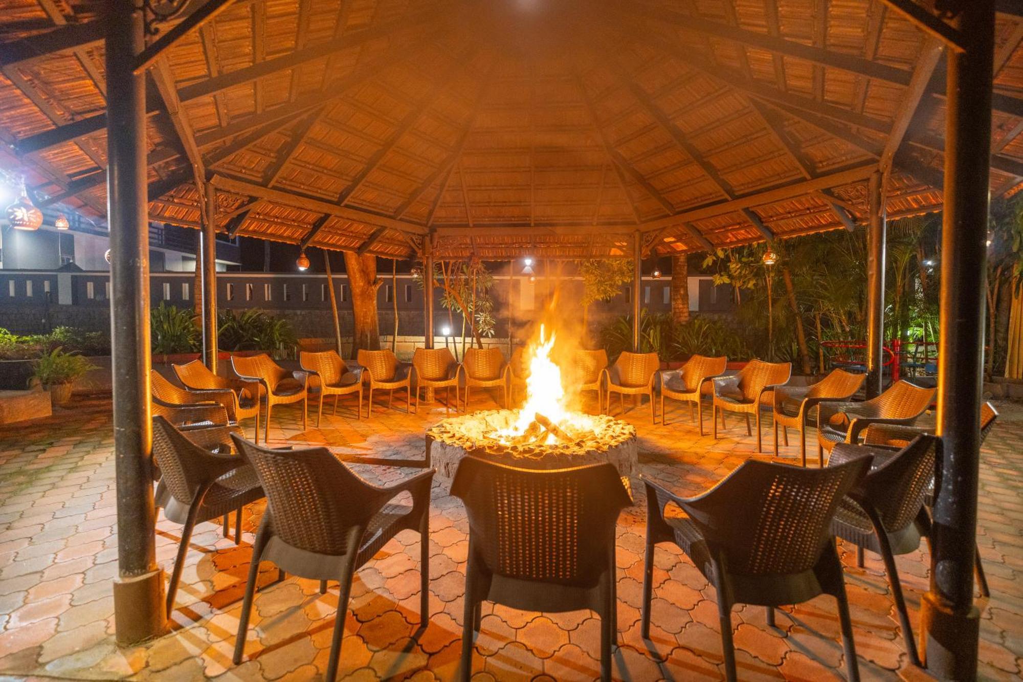 Parampara Resort & Spa, Coorg Kushālnagar Exterior photo