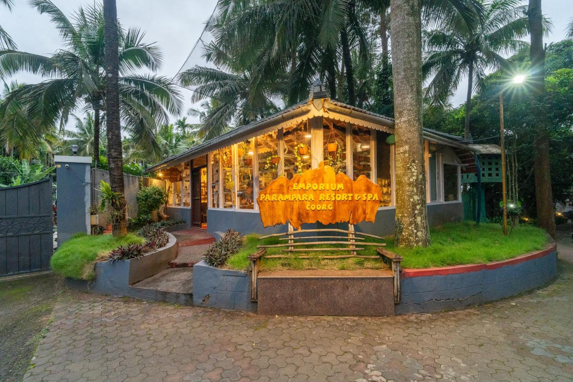Parampara Resort & Spa, Coorg Kushālnagar Exterior photo